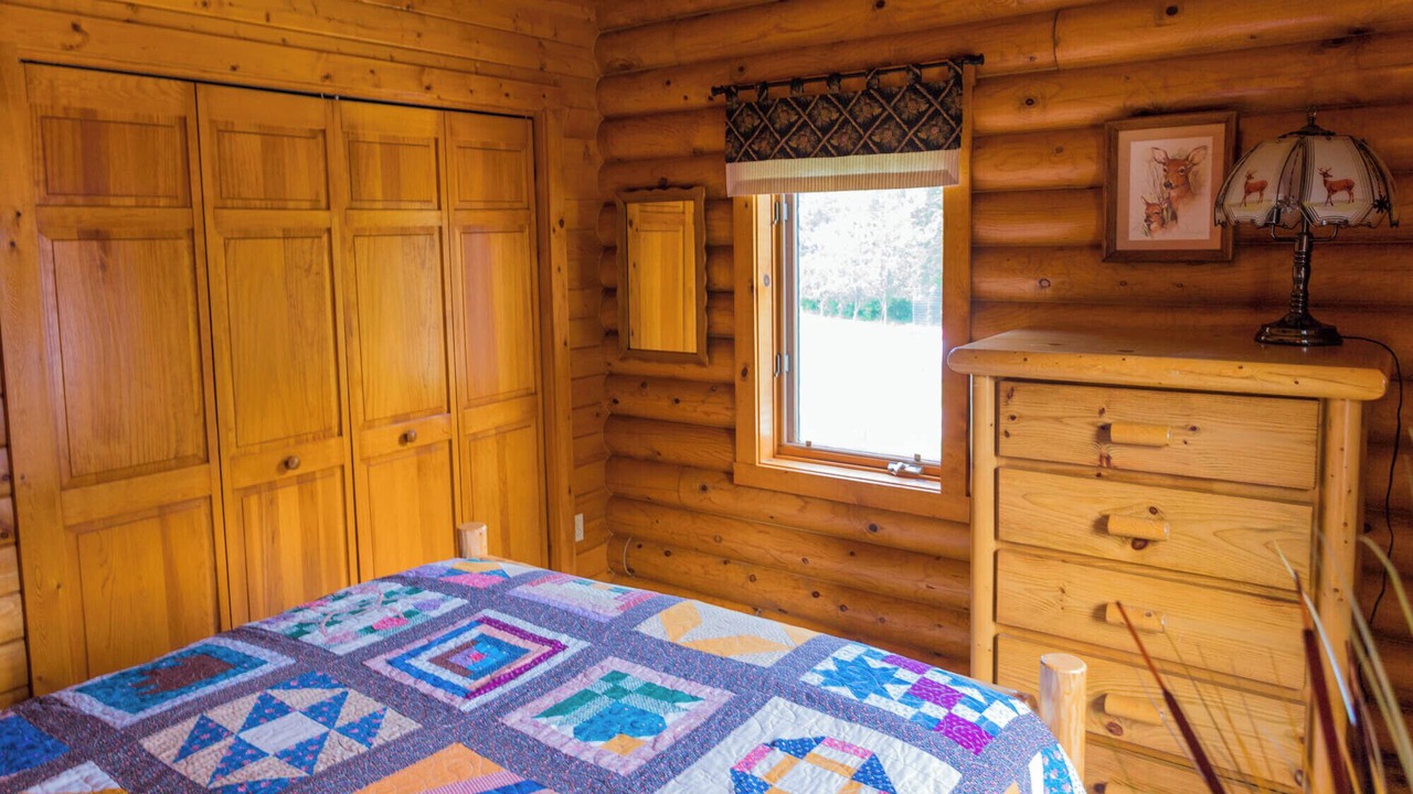 Photo of Bedroom in Ames