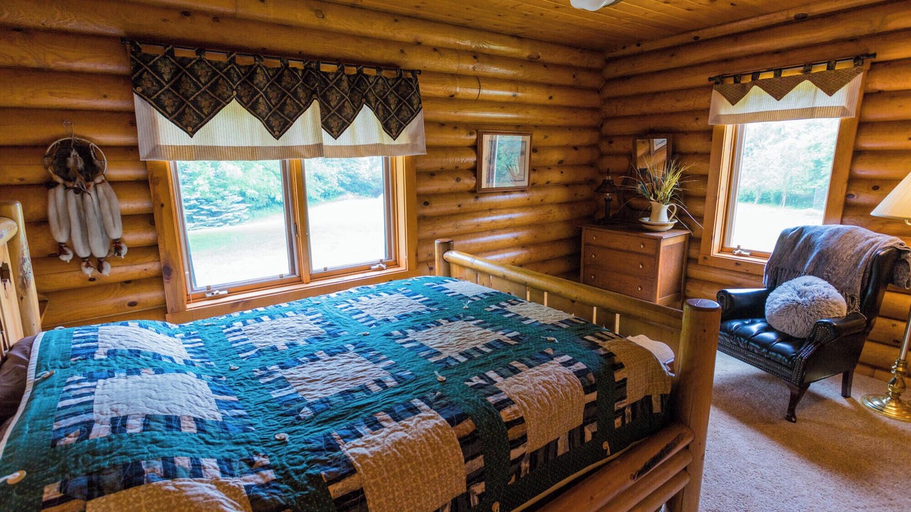 Photo of Bedroom in Ames