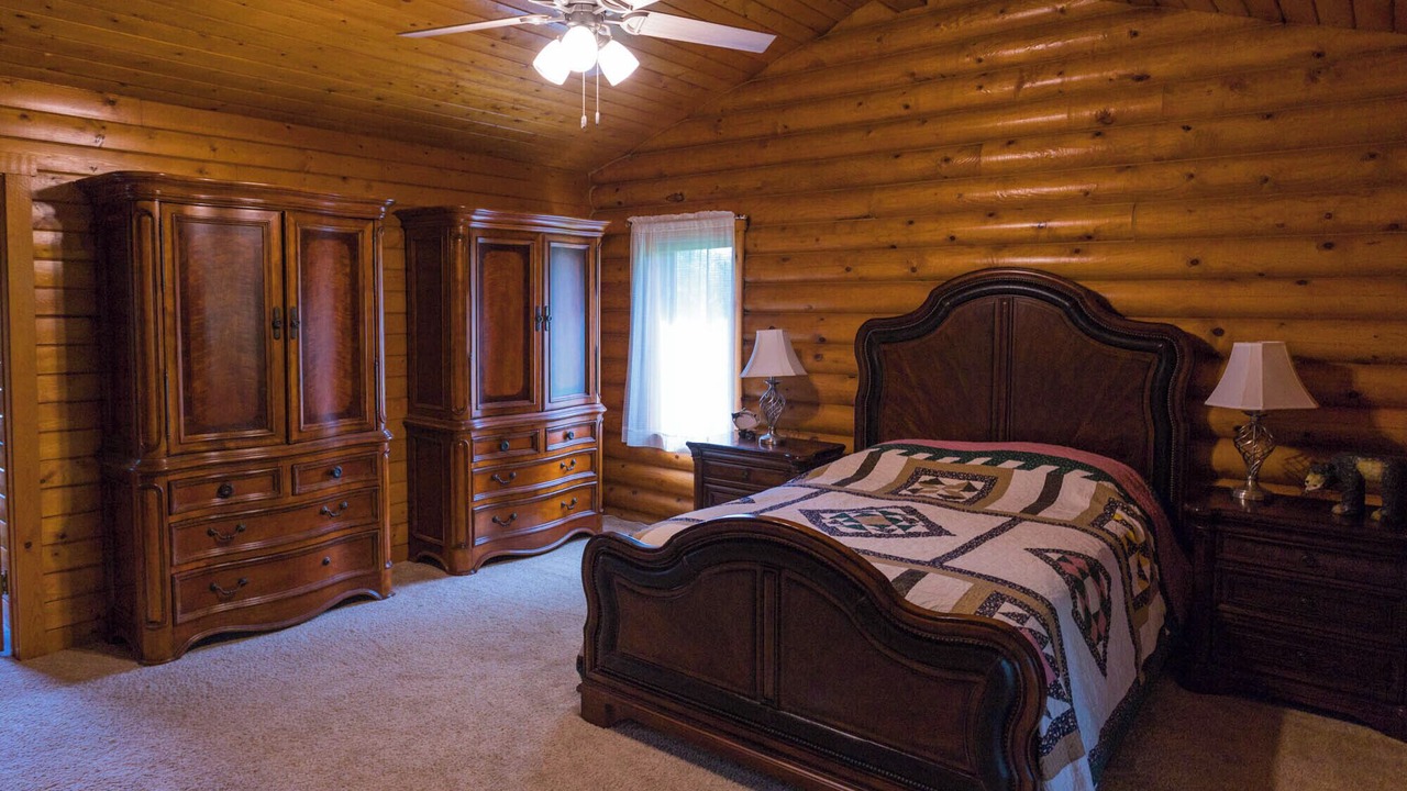 Photo of Bedroom in Ames