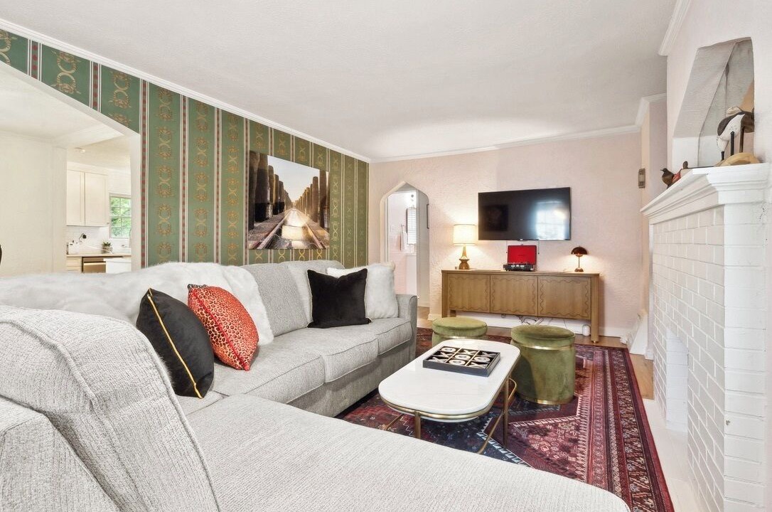 Photo of Livingroom in Westwood