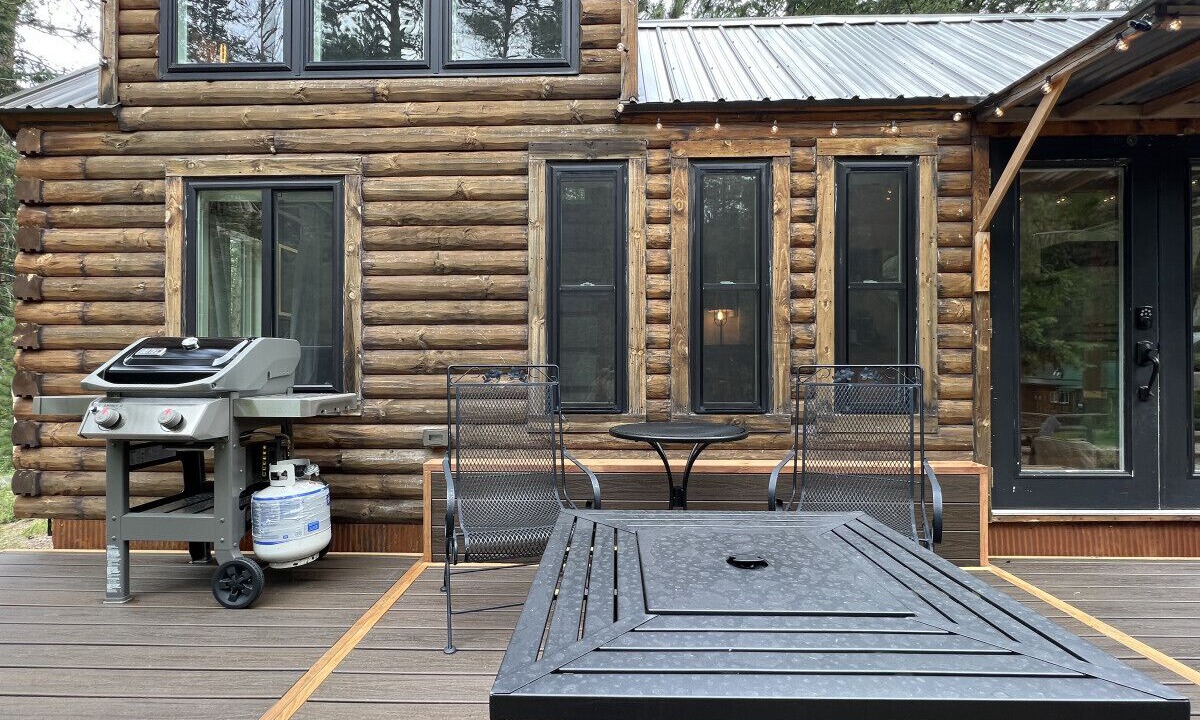 Photo of Outdoor in Drake