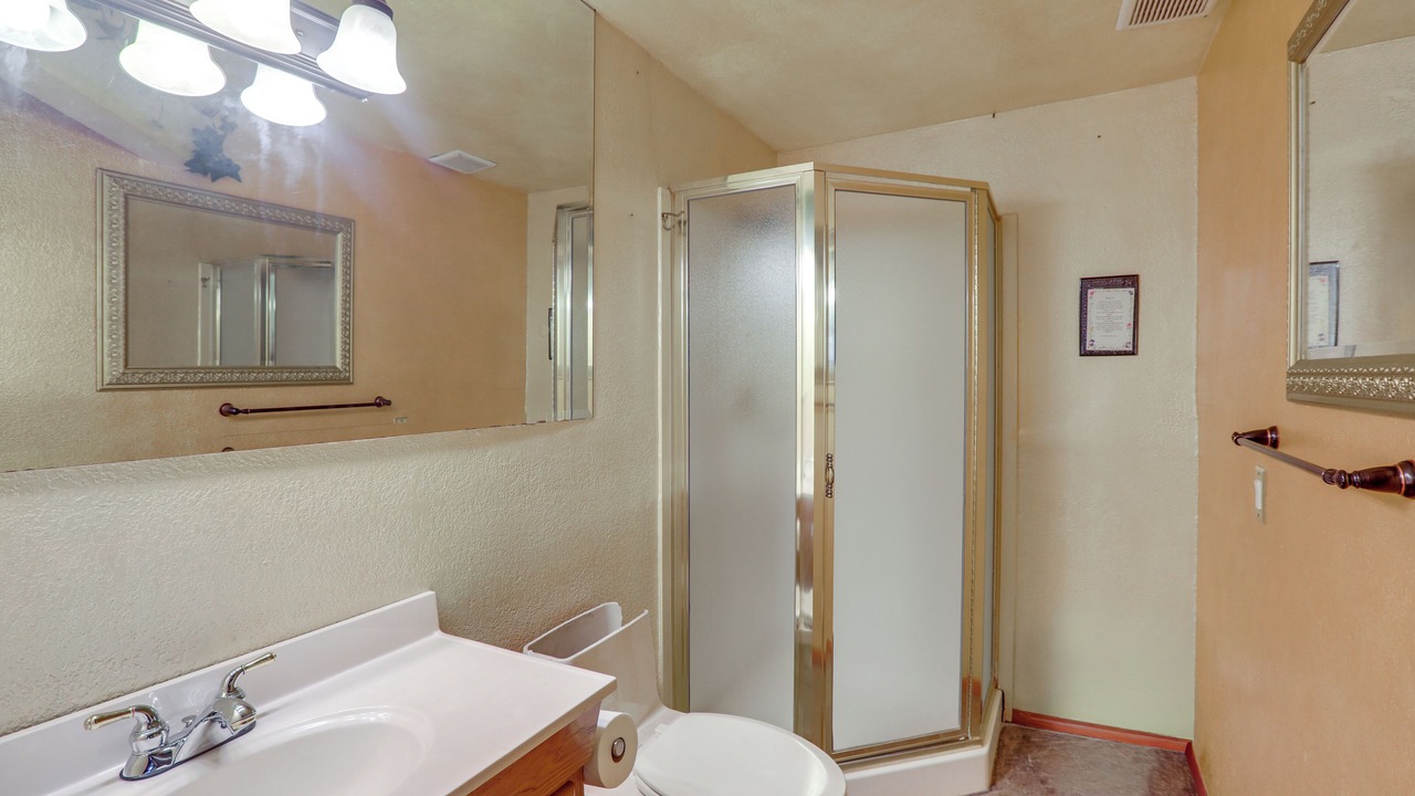 Photo of Bathroom in Twin Lakes