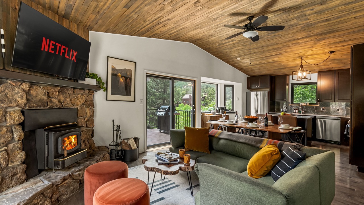 Photo of Livingroom in Bailey