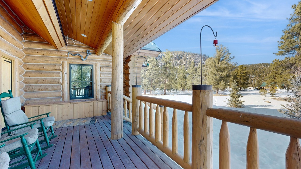 Photo of Patio Balcony in South Fork