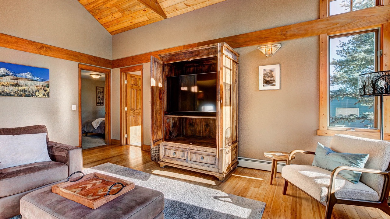 Photo of Livingroom in Estes Park