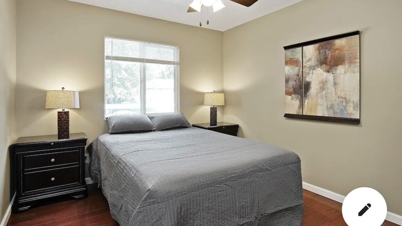 Photo of Bedroom in Lenexa