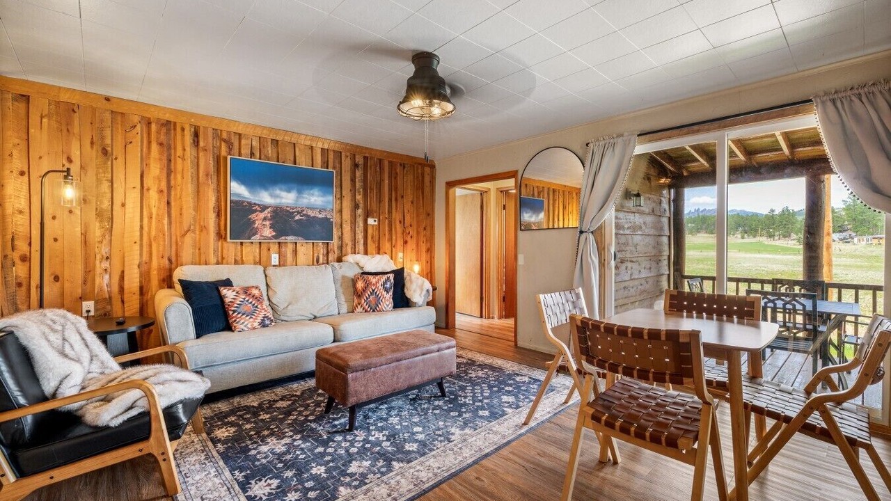 Photo of Bedroom in Custer