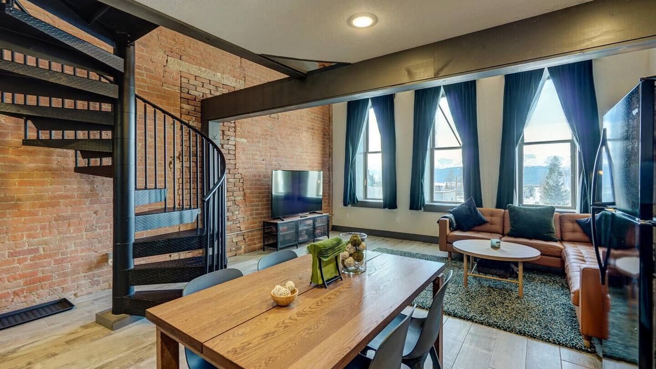 Photo of Livingroom in Leadville