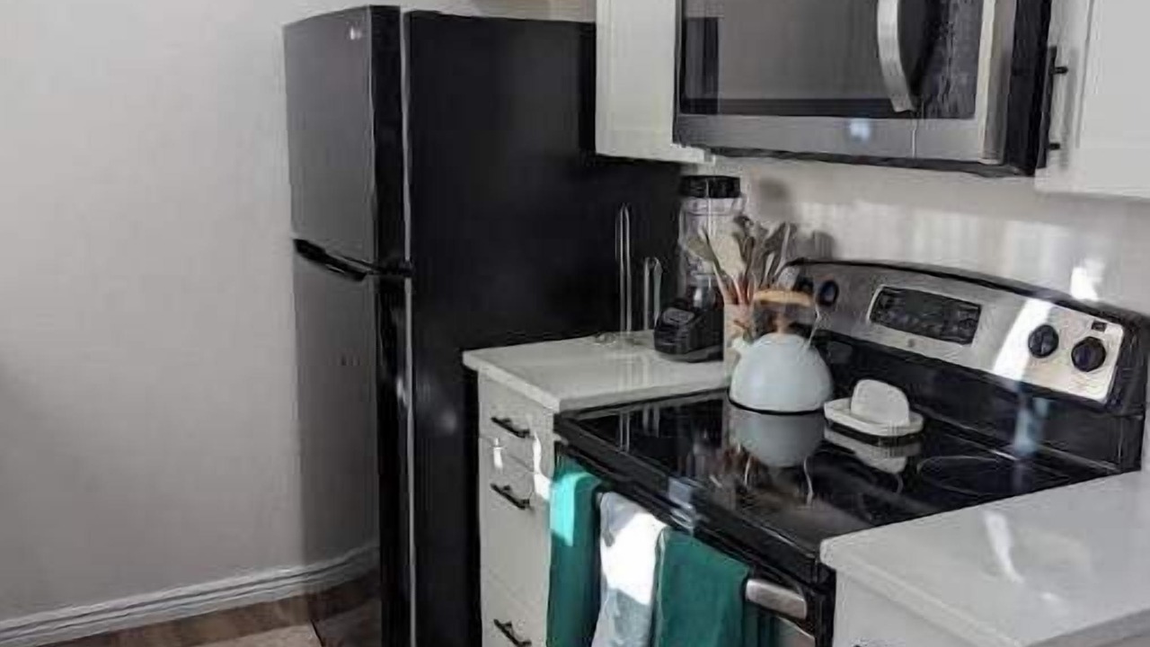 Photo of Kitchen in Prides Crossing