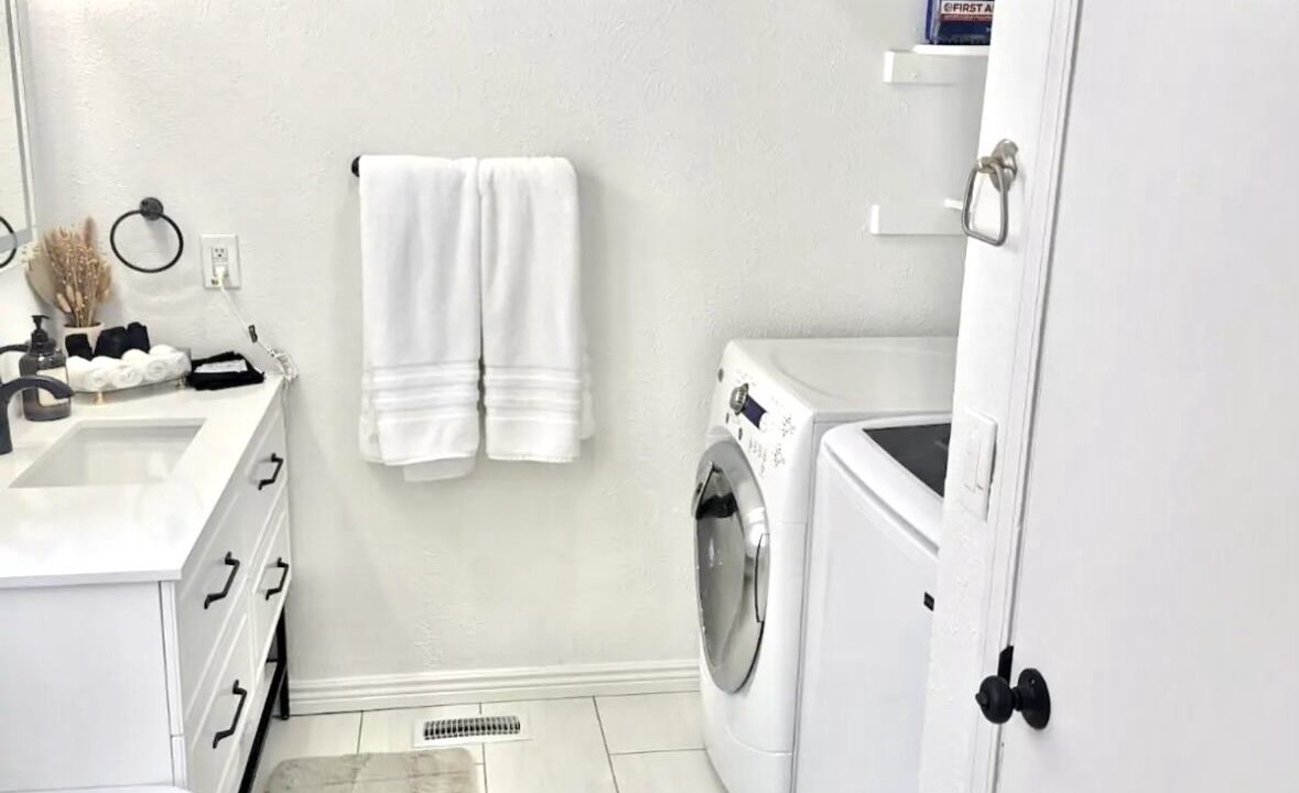 Photo of Bathroom in Prides Crossing
