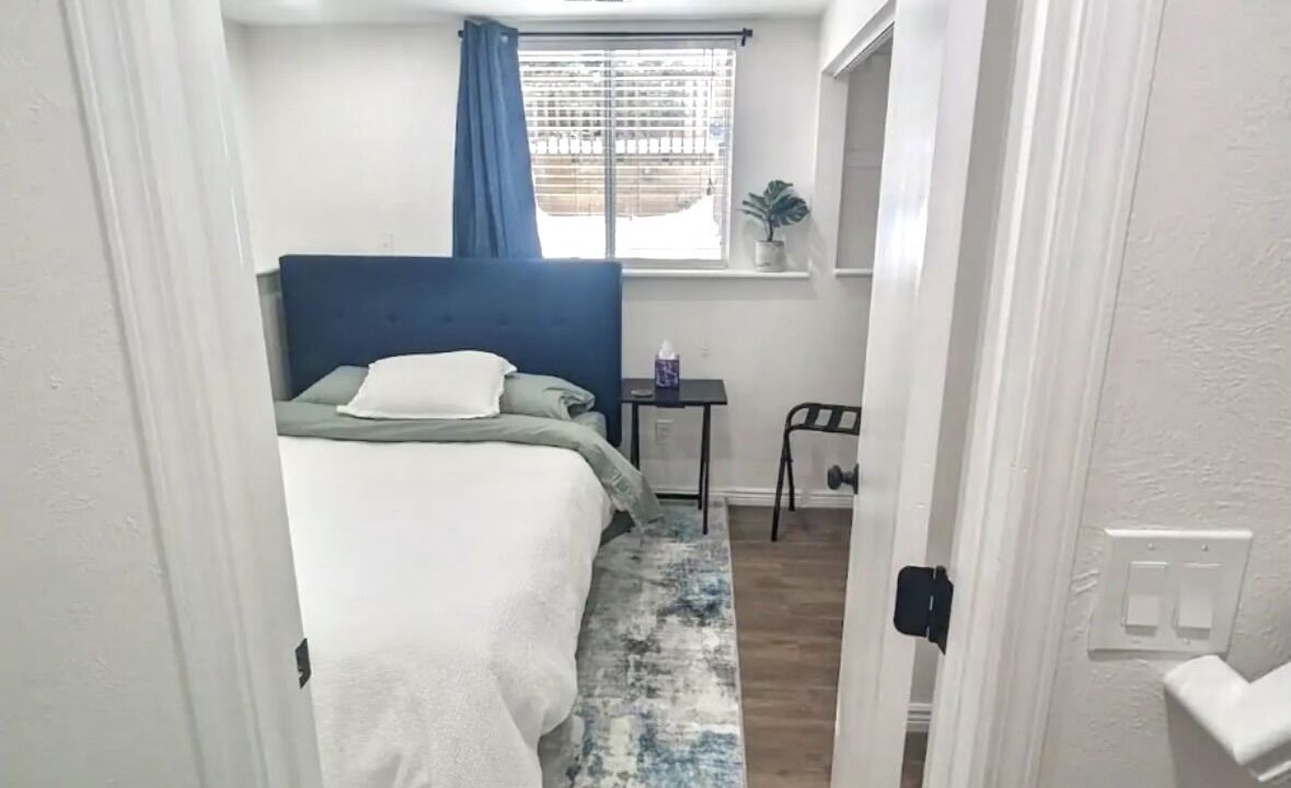 Photo of Bedroom in Prides Crossing