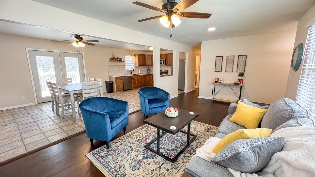 Photo of Livingroom in Kansas City