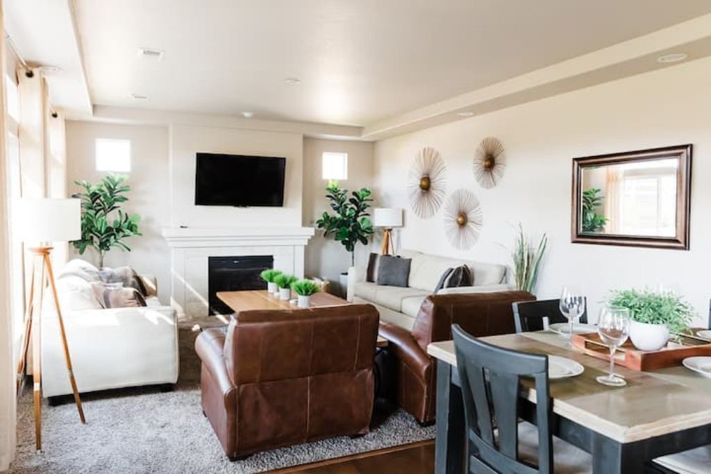 Photo of Livingroom in Johnstown