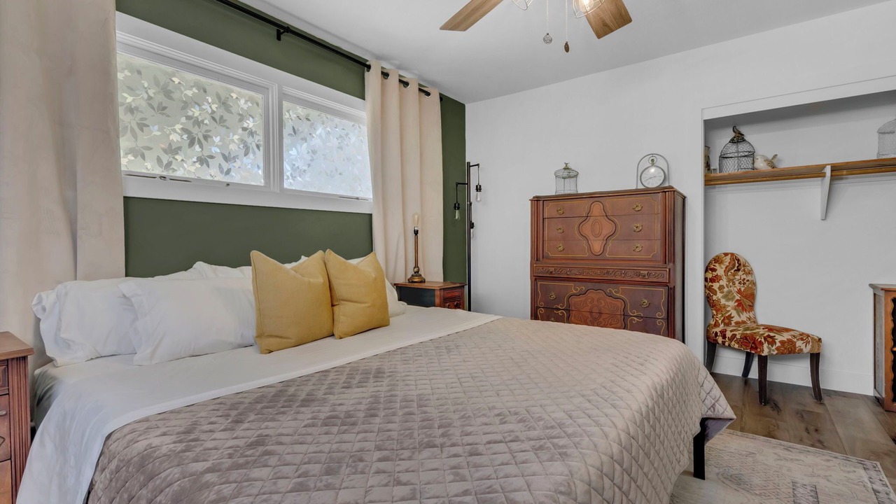Photo of Bedroom in Haysville