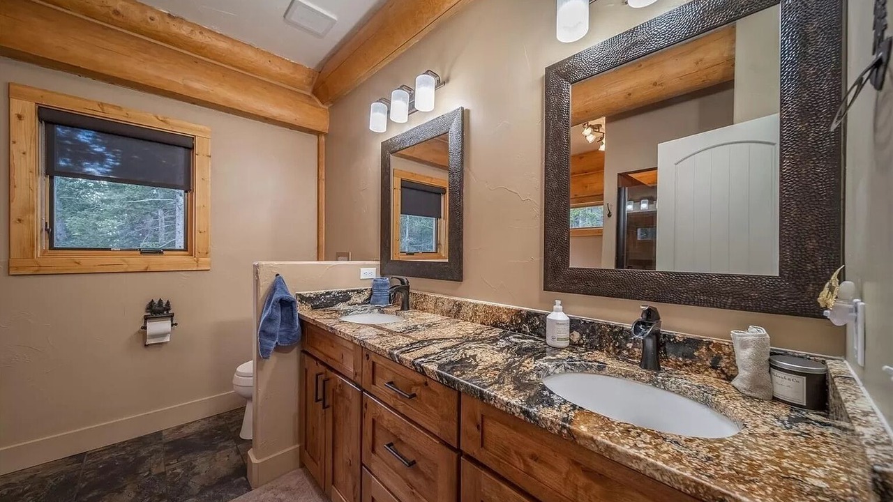 Photo of Bathroom in Valley of the Sun