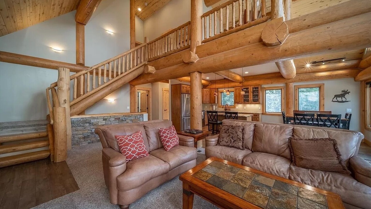 Photo of Livingroom in Valley of the Sun