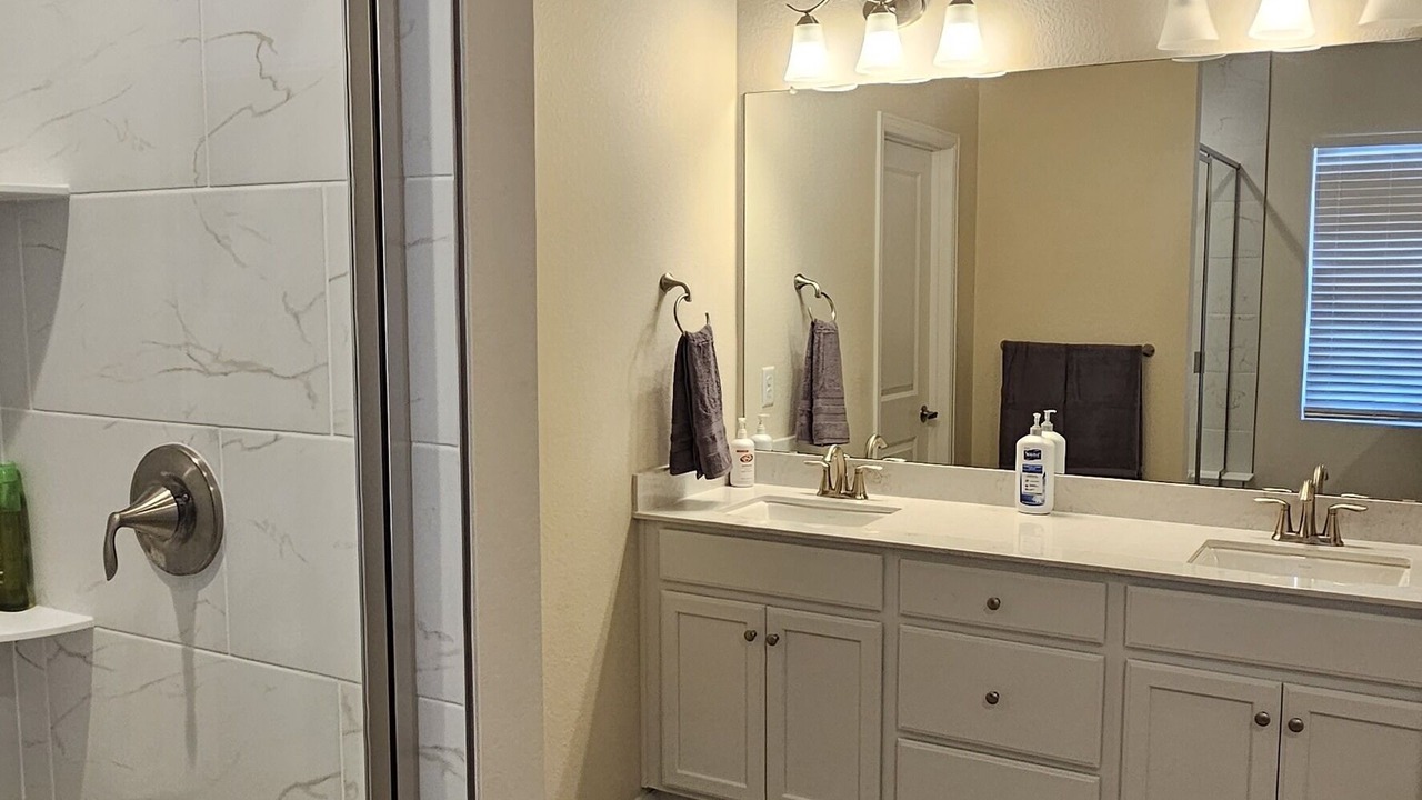 Photo of Bathroom in Thornton