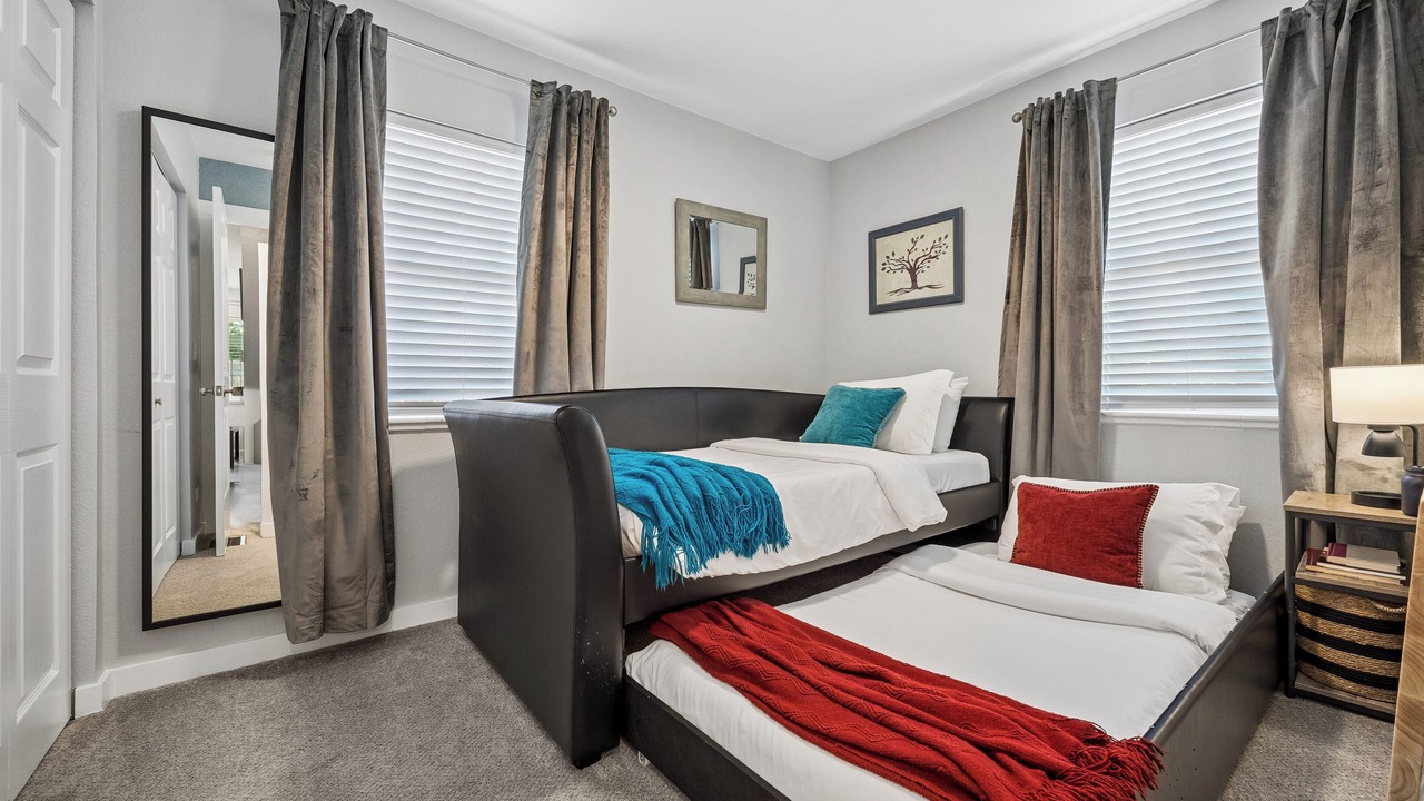 Photo of Bedroom in North Aurora