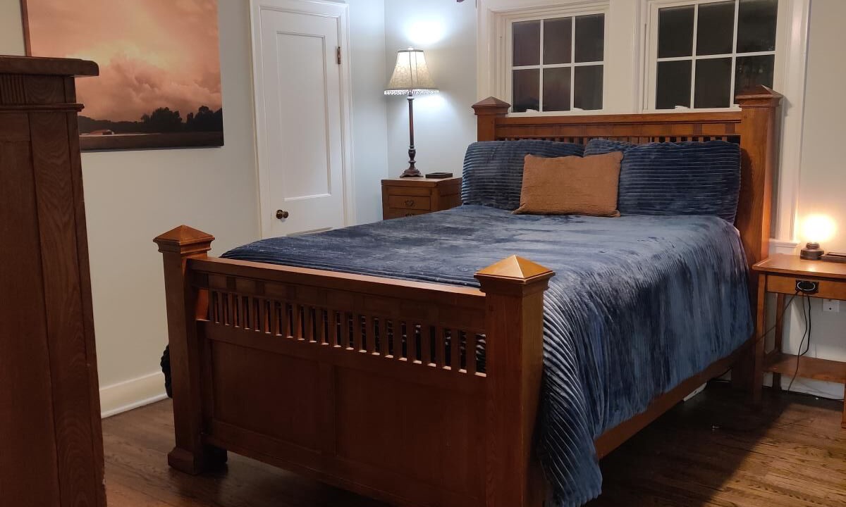 Photo of Bedroom in Leavenworth