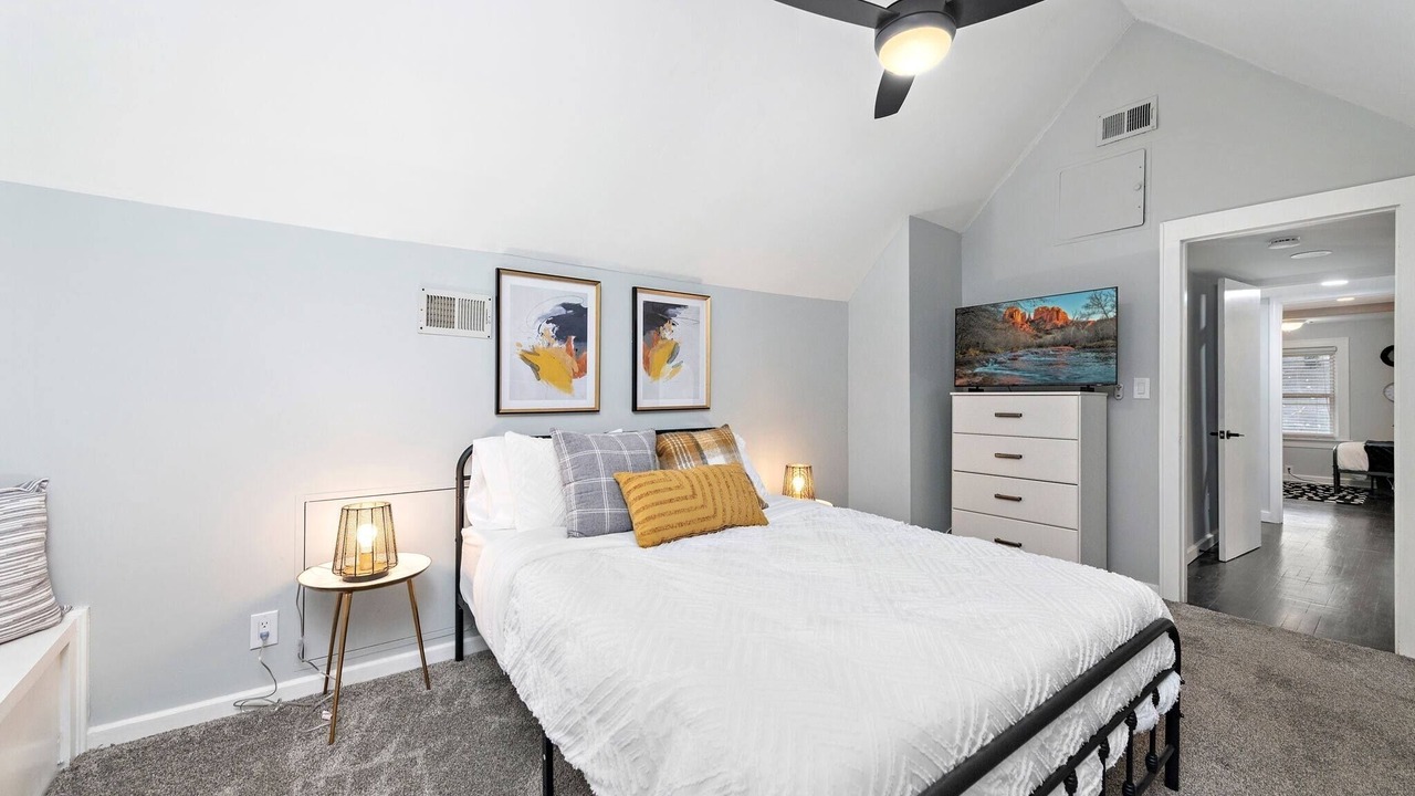 Photo of Bedroom in Fairway