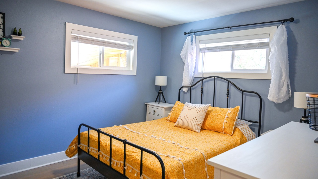 Photo of Bedroom in Twin Lakes