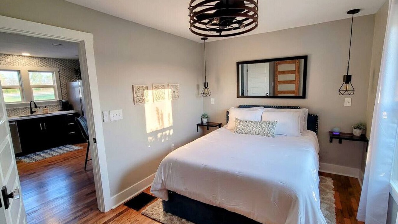 Photo of Bedroom in Lawrence