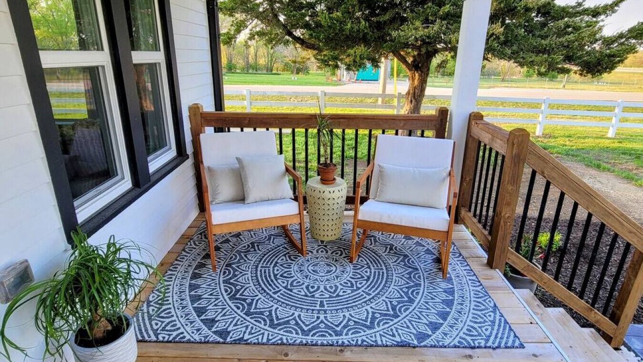 Photo of Patio Balcony in Lawrence