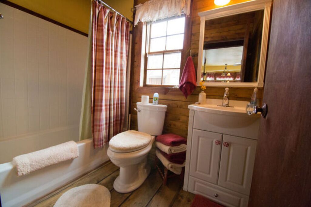 Photo of Bathroom in Spanish Valley