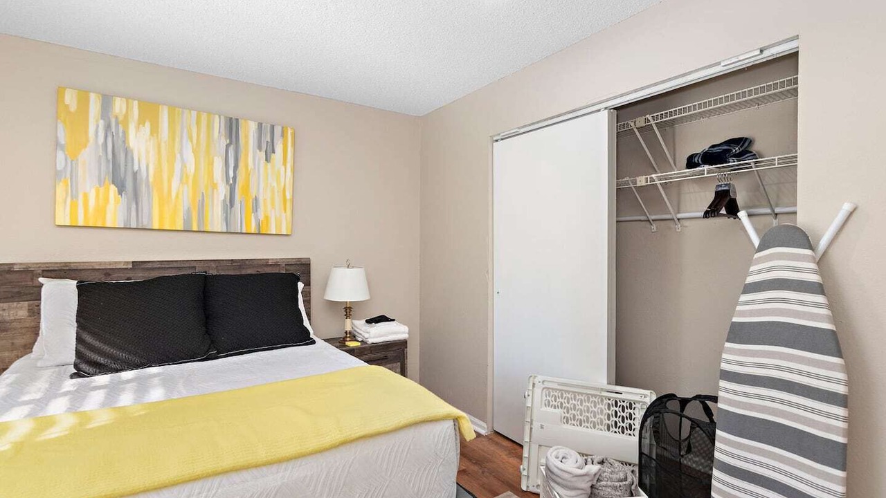Photo of Bedroom in Lenexa