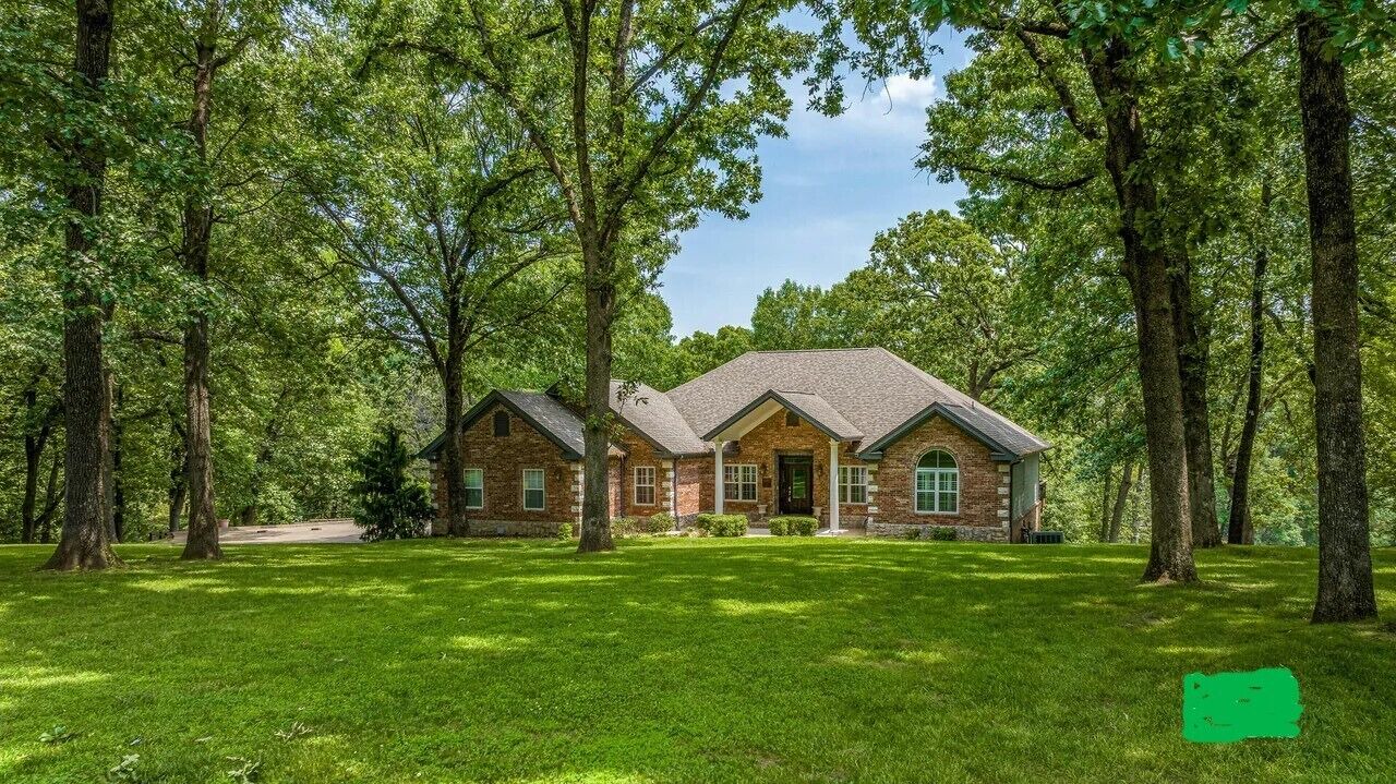 Photo of Outdoor in Grove
