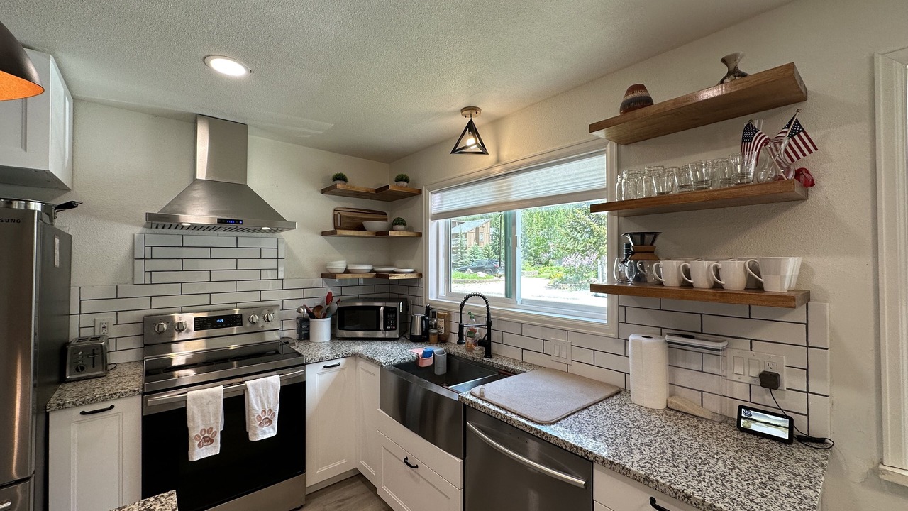 Photo of Kitchen in Historic District