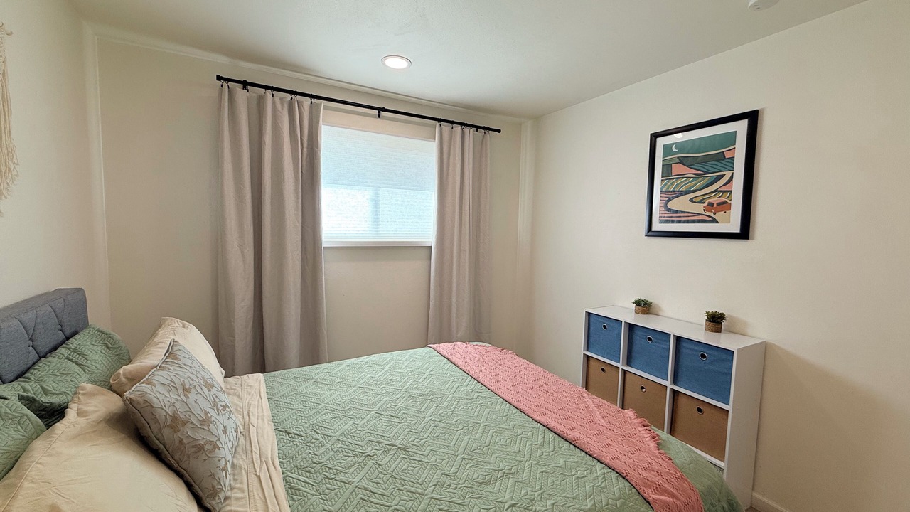 Photo of Bedroom in Historic District