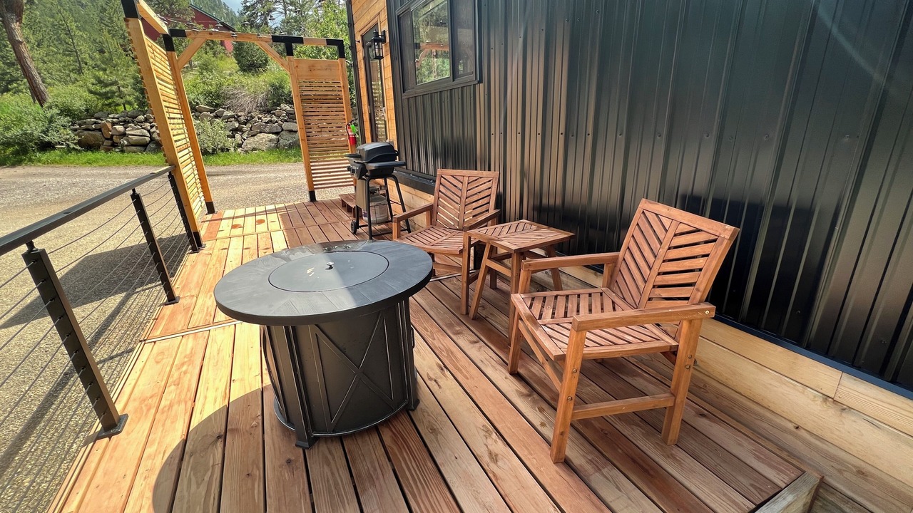 Photo of Patio Balcony in Drake