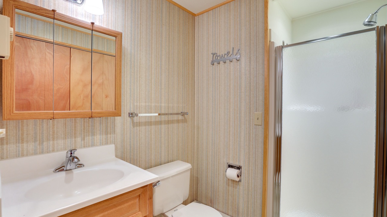 Photo of Bathroom in Grand Lake