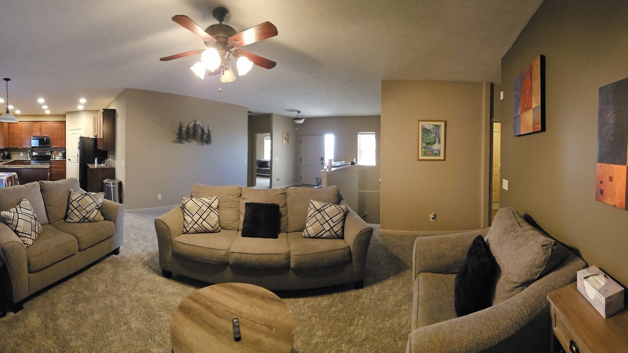 Photo of Livingroom in McArdle