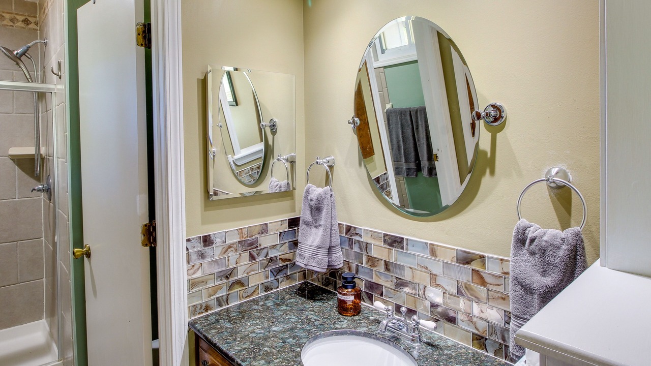 Photo of Bathroom in Overland Park