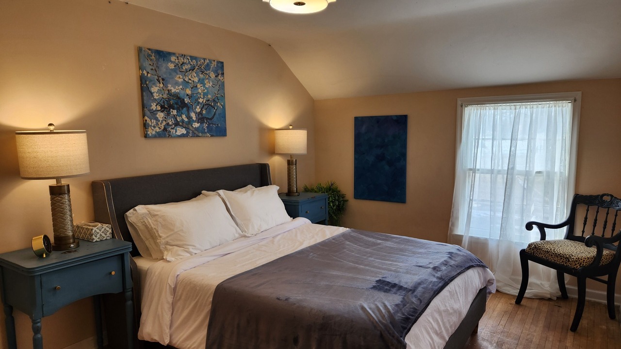 Photo of Bedroom in Hutchinson