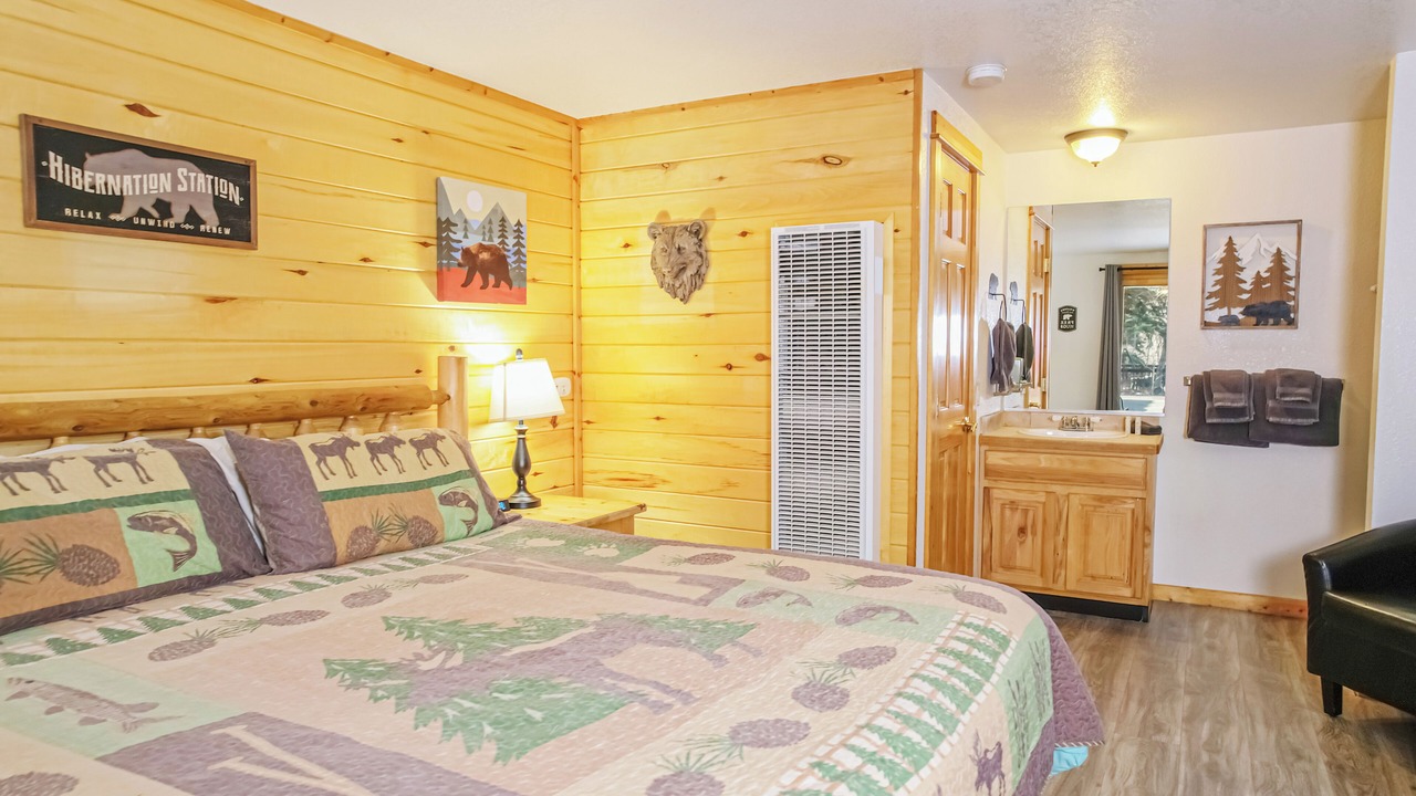 Photo of Bedroom in Estes Park
