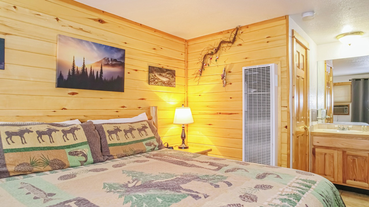 Photo of Bedroom in Estes Park