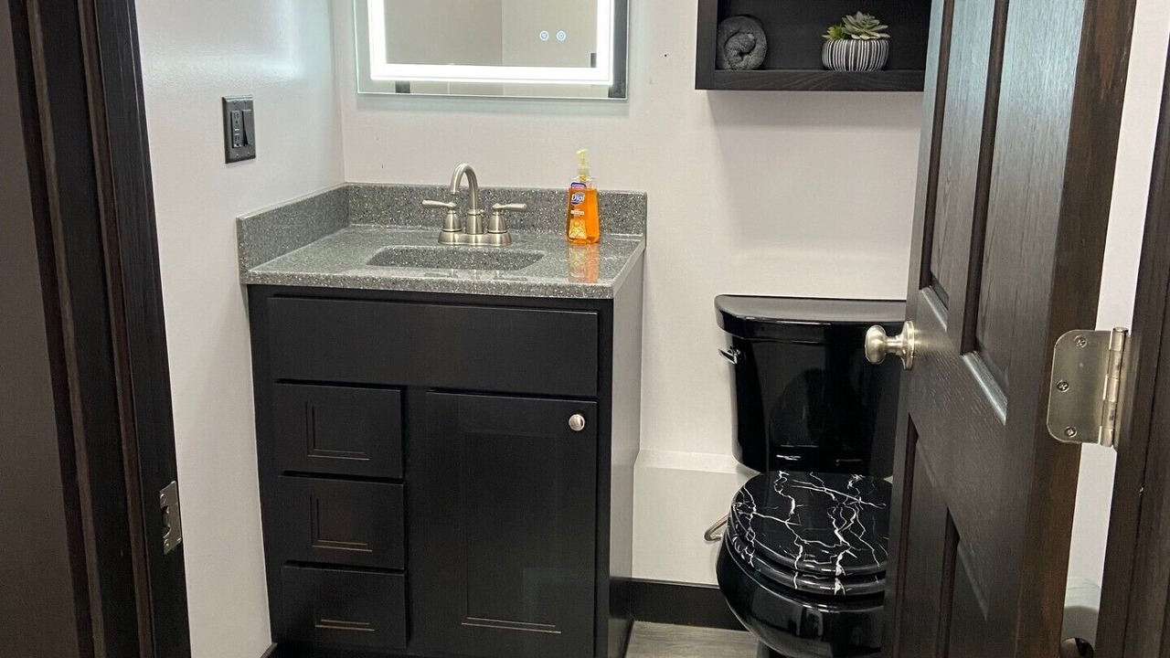 Photo of Bathroom in Kanopolis
