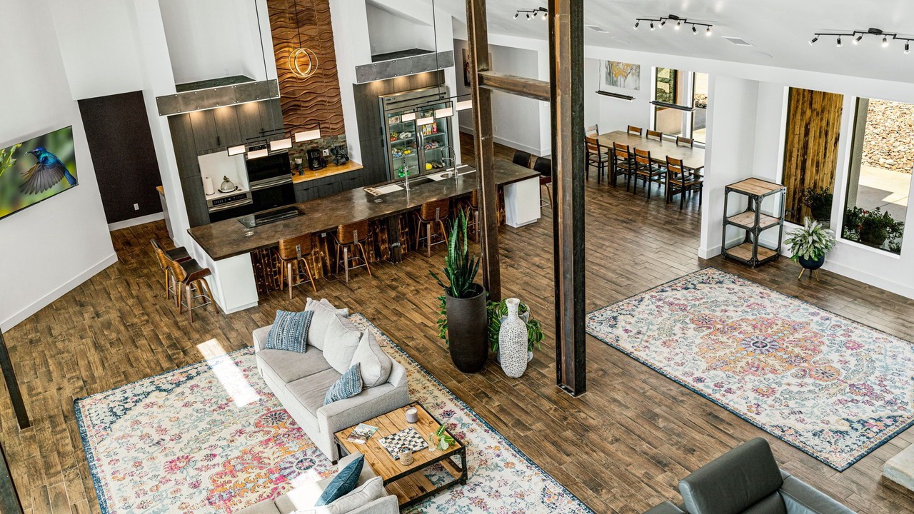 Photo of Livingroom in Bartlesville
