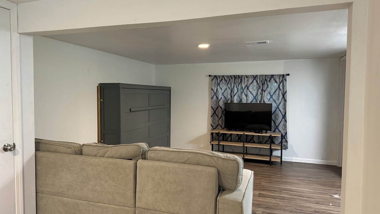 Photo of Livingroom in Baldwin City