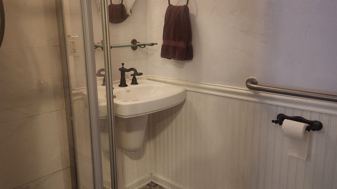 Photo of Bathroom in Old Town