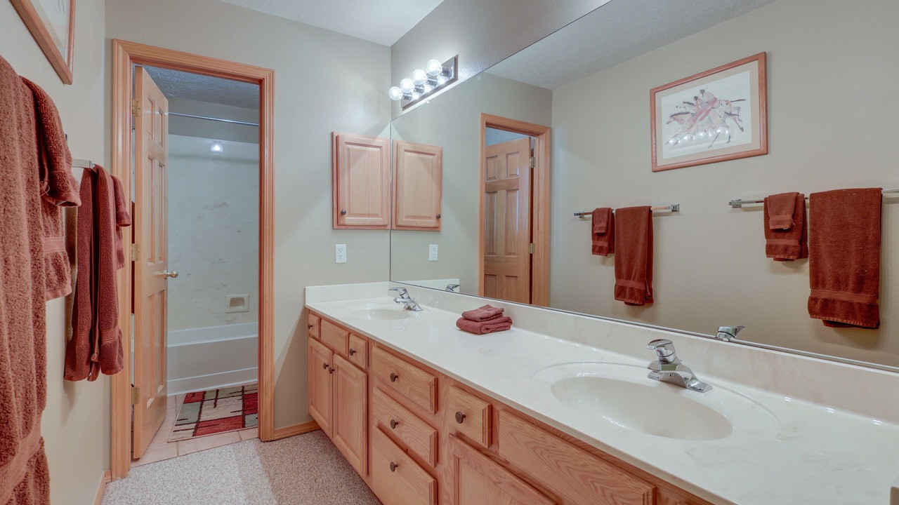 Photo of Bathroom in Amalia