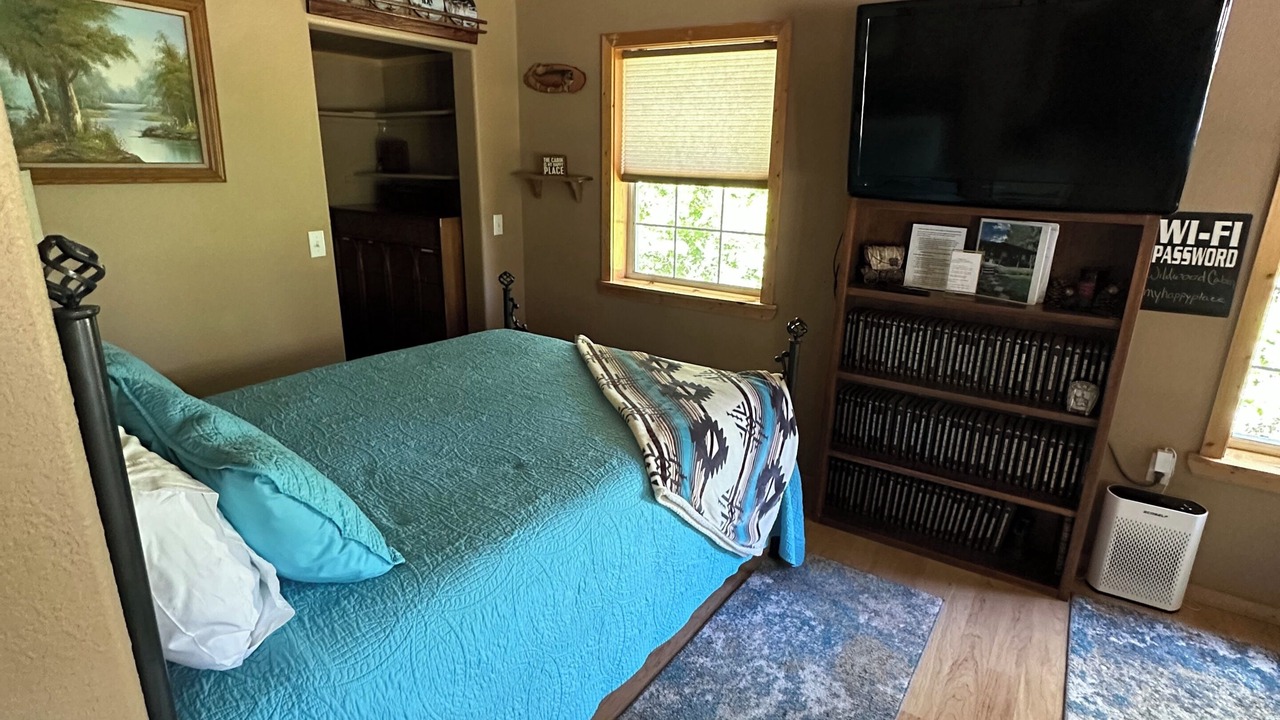 Photo of Bedroom in Aztec