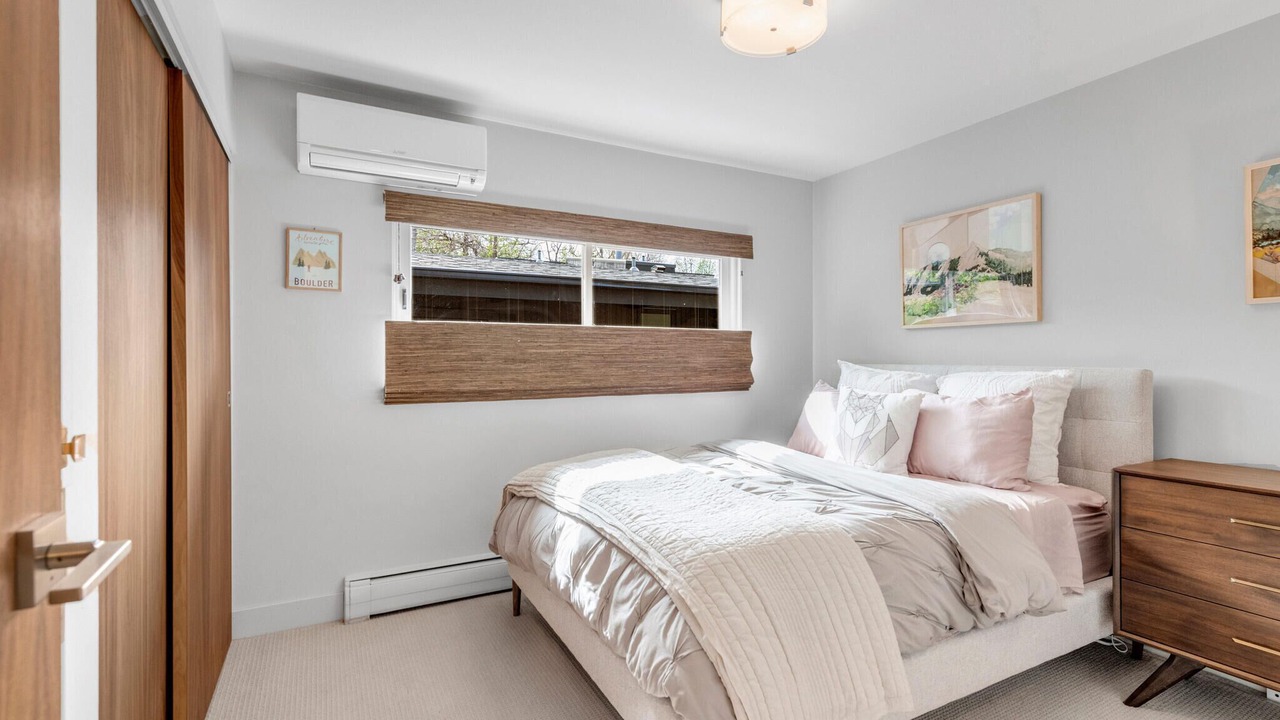 Photo of Bedroom in Old North Boulder