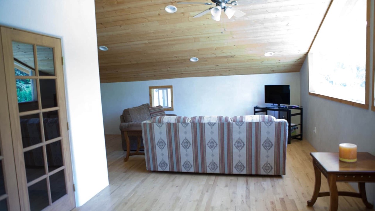 Photo of Livingroom in Taos