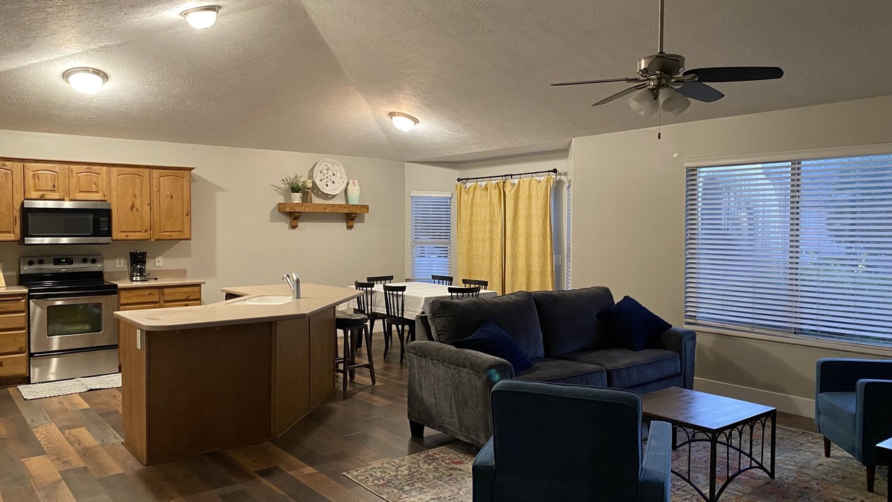 Photo of Livingroom in West Valley City
