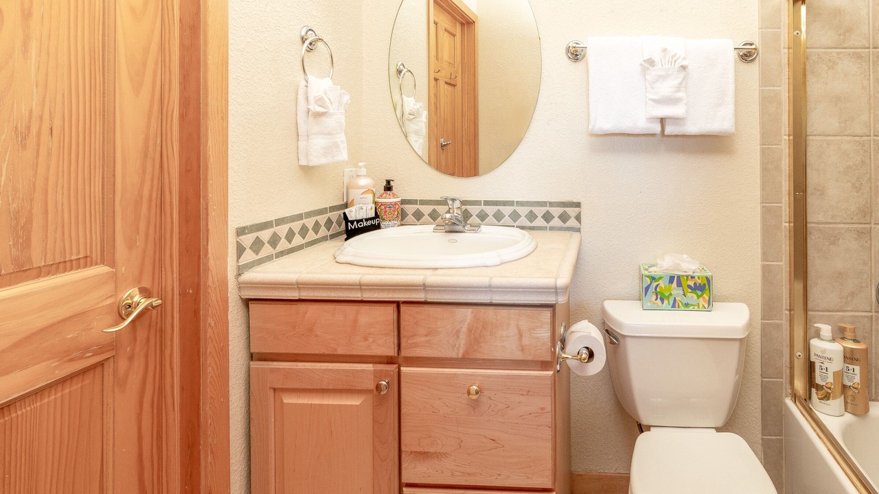 Photo of Bathroom in Wildernest