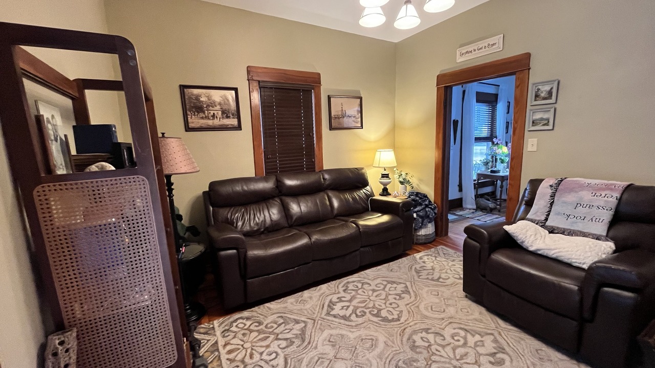 Photo of Bedroom in Salina